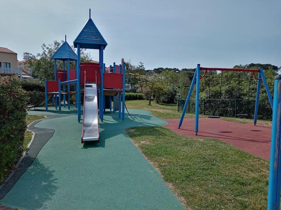Charmant T2 Au Coeur Du Golf De Port Bourgenay Talmont-Saint-Hilaire Exterior photo